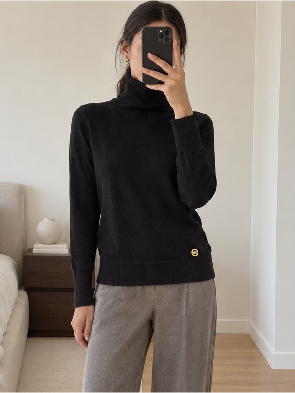 Michael Michael Kors Black Wool Blend Turtleneck Sweater Gold MK Logo Size M